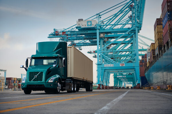 Permalink to Online Briefing: New data tracks growth of zero-emission truck and bus model availability in key global markets in midst of economic, supply chain challenges brought on by COVID | 3.9.22 